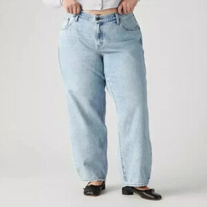 Levi's Premium Baggy Dad Jeans Fan Flare Light Wash Size 18W